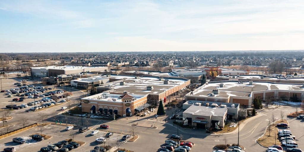 Ronnisch Construction Manager for Biggest Powerhouse Gym